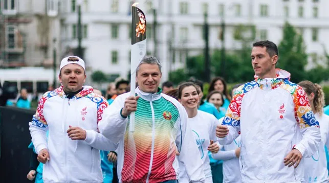Эстафета огня "Пламя мира" прошла в Вене и Будапеште