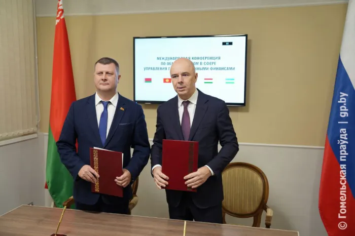Документ в финансовой сфере подписали Юрий Селиверстов и Антон Силуанов в Гомеле 