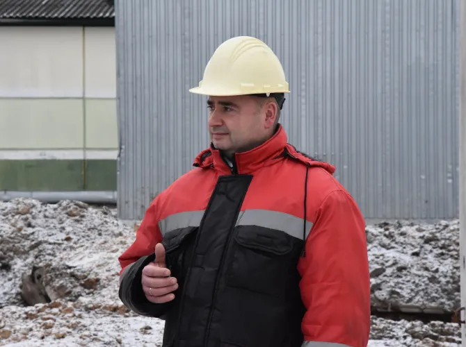 Здесь будет ферма: профсоюзы строителей побывали с визитом в СПК "Дедлово"