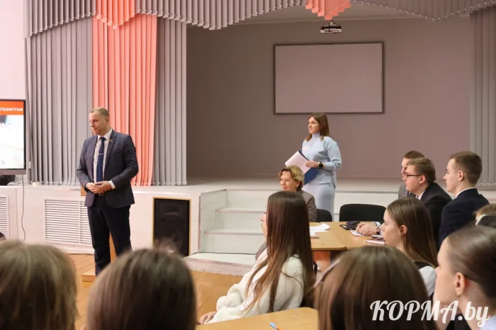 От слов к делу. В Корме реализуется гражданская инициатива «Школа молодого политика» 