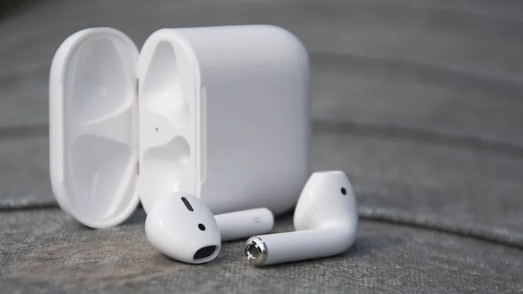 Новые iPhone могут лишиться комплектных наушников