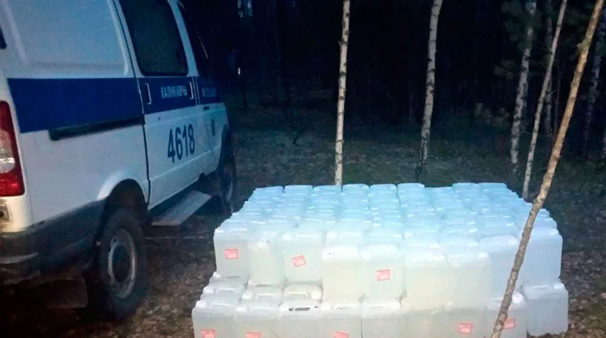 Более 1,5 т спиртосодержащей жидкости обнаружено в Калинковичском районе
