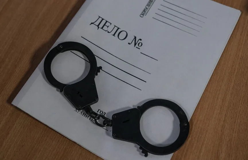 В суд направлено уголовное дело в отношении жителя Калинковичей. Он обвиняется в угрозах взрывом, заведомо ложных сообщениях об опасности, коммерческом шпионаже