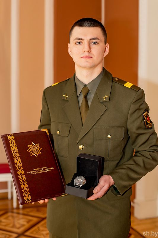 s2kpa9ftzrh2mn7rlmc8282bs7el307m.jpg