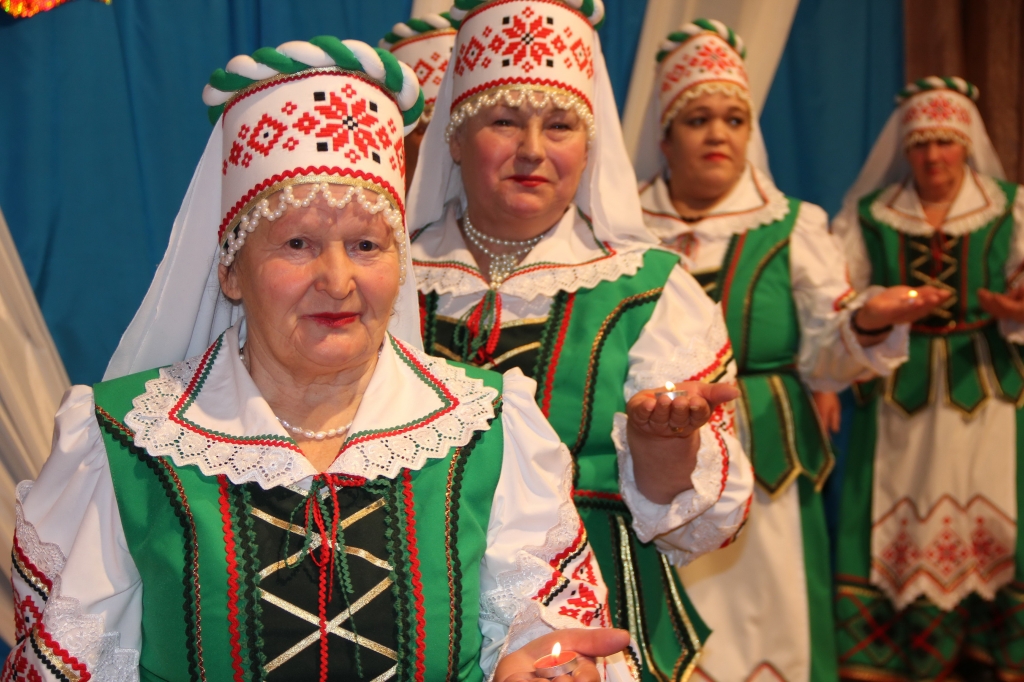 Залескі народны хор запальвае ў душах любоў да народных песень.jpg