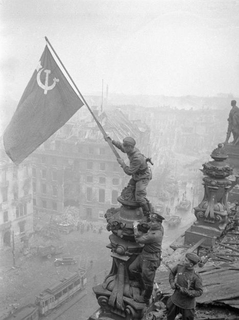 Освобождение Европы фото.jpg Освобождение Европы фото.jpg