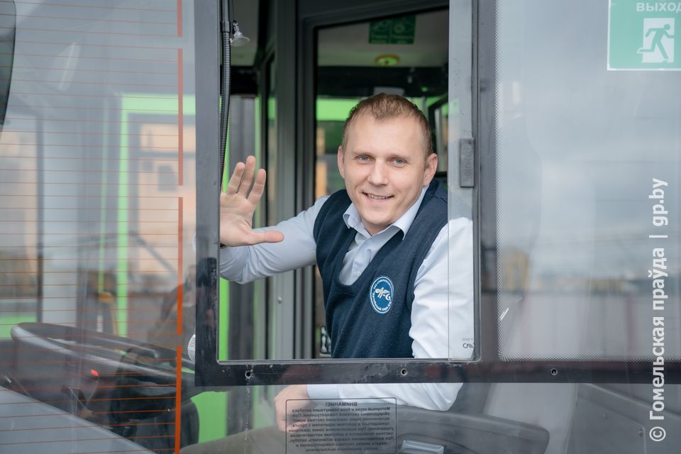 Водитель_054.jpg Водитель_054.jpg