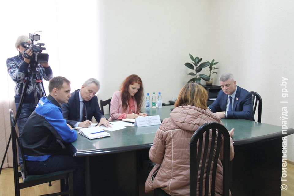Уберите этот фонарь, я не могу так жить+.jpg Уберите этот фонарь, я не могу так жить+.jpg