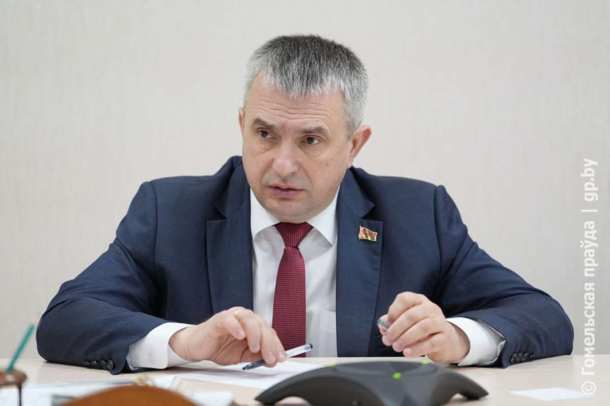 Председатель облисполкома Иван Крупко на прямой линии с жителями Председатель облисполкома Иван Крупко на прямой линии с жителями