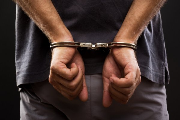 depositphotos_28098513-stock-photo-close-up-arrested-man-handcuffed.jpg depositphotos_28098513-stock-photo-close-up-arrested-man-handcuffed.jpg