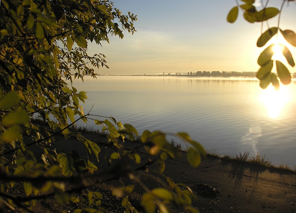 river-2661521_960_720.jpg