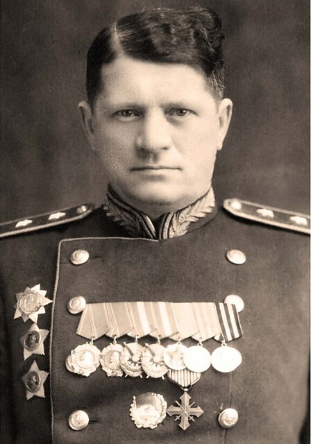 Освобождал Родину, участвовал в Параде Победы.jpg Освобождал Родину, участвовал в Параде Победы.jpg