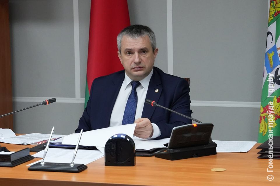 крупко облисполком.jpg крупко облисполком.jpg