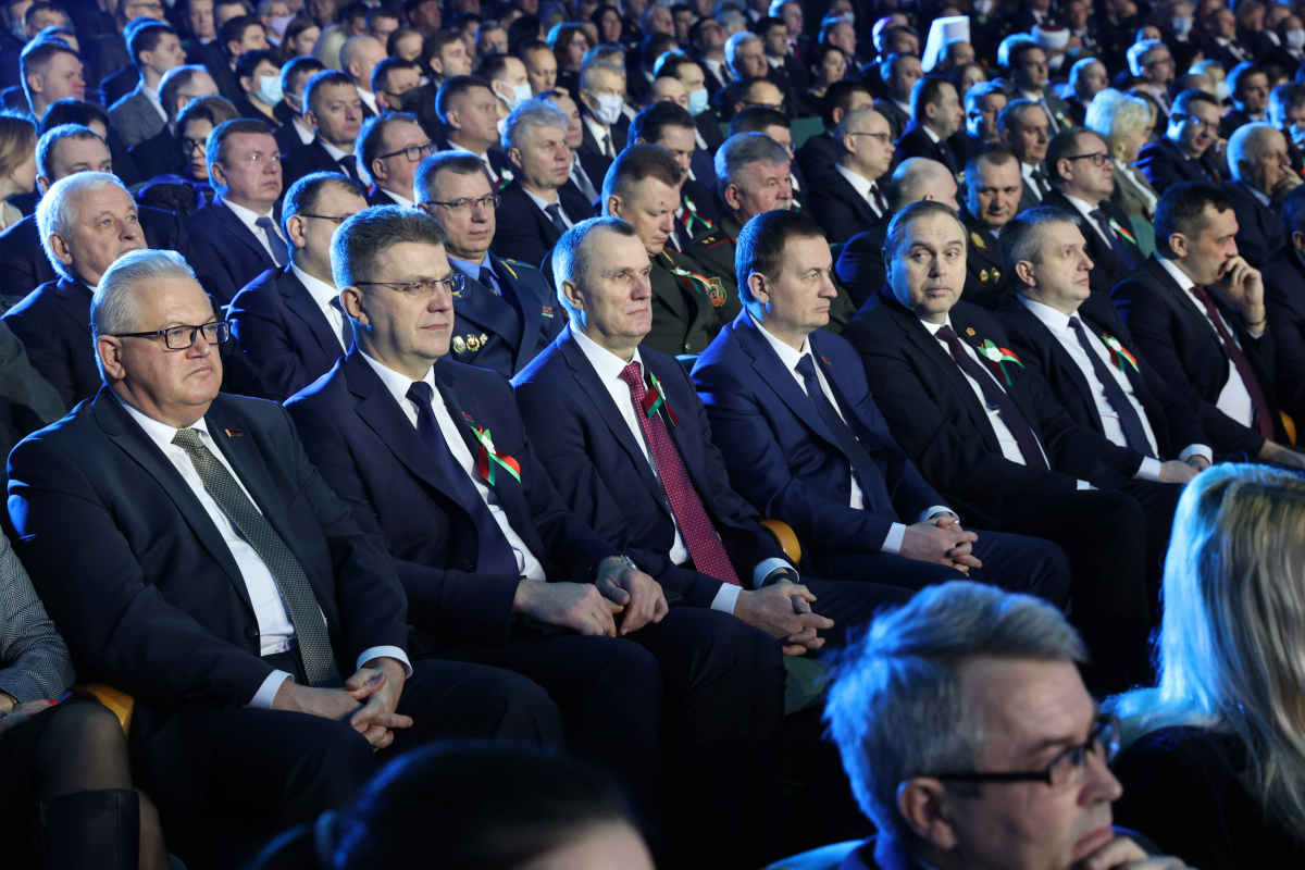 239347-12.jpg 239347-12.jpg