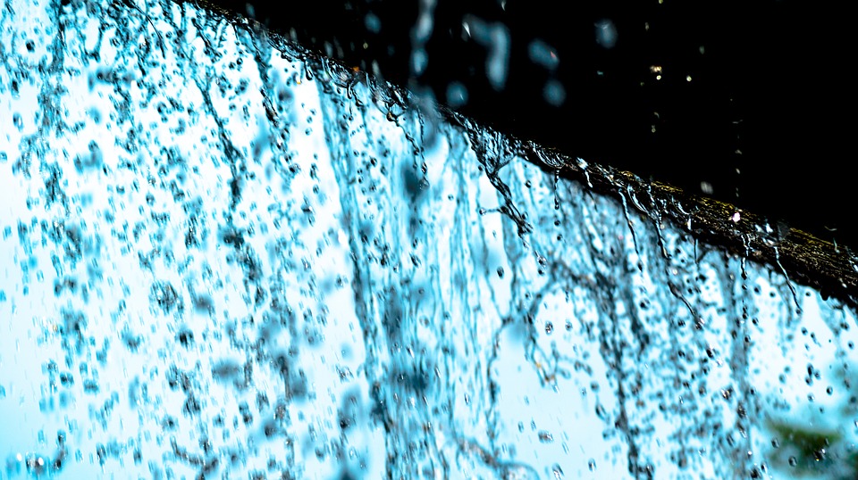 the-downpour-2734709_960_720.jpg