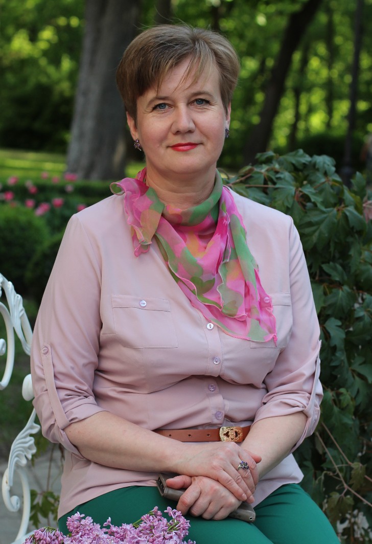 Ирина Пыркова 3a09c737d01b0fdfa37915e43d4bd405-cropped.jpg
