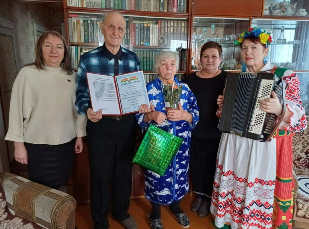 jubiljary-serpikovy-1024x760.jpg jubiljary-serpikovy-1024x760.jpg