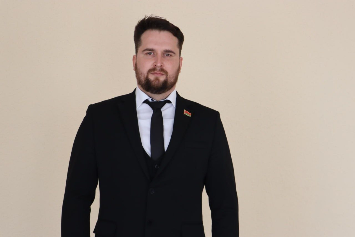 Генеральный директор Речицкого комбината хлебопродуктов Николай Леоненко Генеральный директор Речицкого комбината хлебопродуктов Николай Леоненко