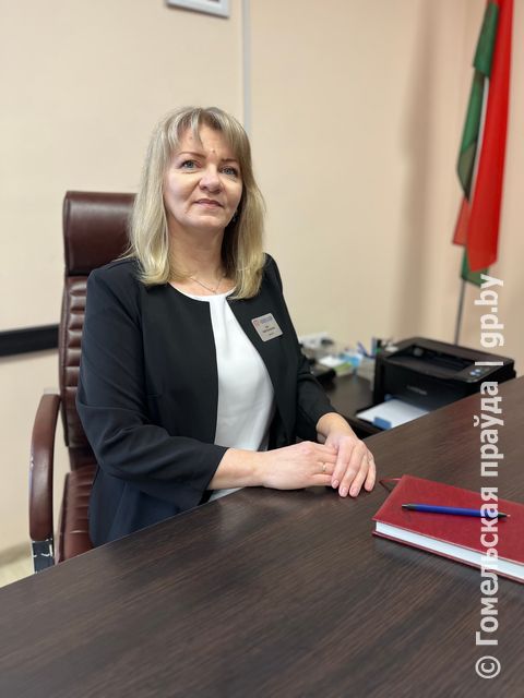 Директор Майя Рак показала каждый уголок уютного трехэтажного здания и рассказала, как здесь живут и проходят реабилитацию пожилые люди и инвалиды Директор Майя Рак показала каждый уголок уютного трехэтажного здания и рассказала, как здесь живут и проходят реабилитацию пожилые люди и инвалиды