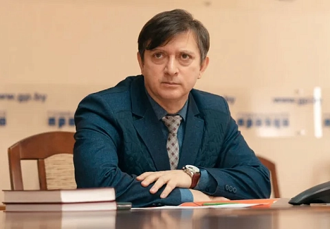 За что подростки чаще всего получают сроки? На вопросы читателей ответил заместитель председателя областного суда Николай Маратаев
