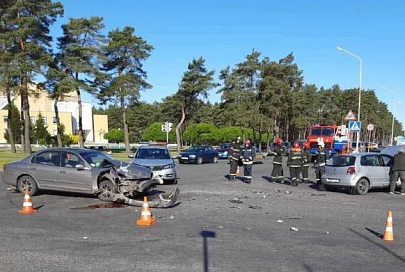 В Светлогорске произошло ДТП. Водитель и 13-летний пассажир доставлены в больницу