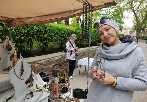 Иван-чай, вьетнамская фунчоза и сожская скань: что предлагают мастера и ремесленники «Гомельской весны» в этом году?