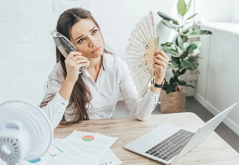 Что делать и куда звонить, если на работе слишком жарко