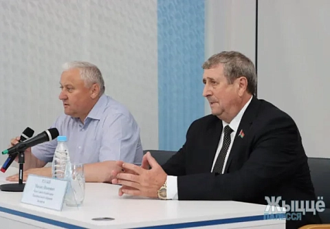 Председатель Постоянной комиссии Совета Республики по региональной политике  и местному самоуправлению Михаил Русый посетил ОАО «Мозырьсоль»