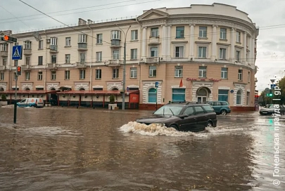 Фотофакт. Ливень подтопил улицы Гомеля