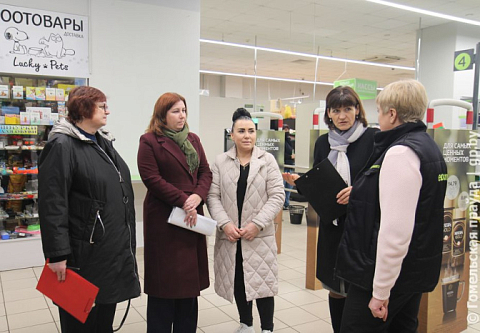 Цены под контролем. Профсоюзы и депутаты провели мониторинг в популярных у гомельчан сетевых супермакетах "Green" и "Евроопт"