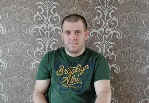 Александр Казаченко из Калинковичей нуждается в серьезной реабилитации и покупке электроколяски