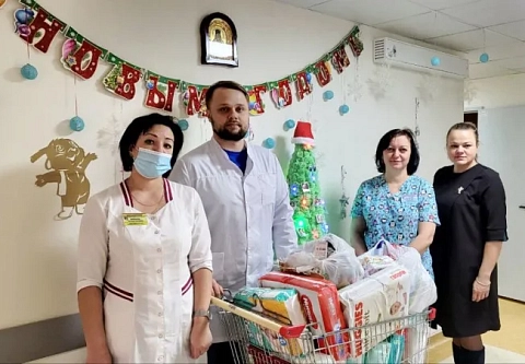 «Елка желаний», организованная профкомом и активом студентов ГомГМУ, помогла исполнить мечту более 200 детей