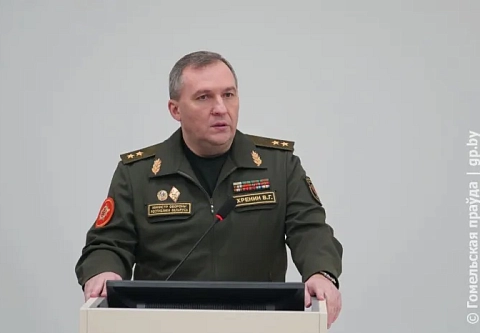 Из первых уст без домыслов и слухов: министр обороны Виктор Хренин провел встречу со студентами и преподавателями ГГУ имени Ф. Скорины