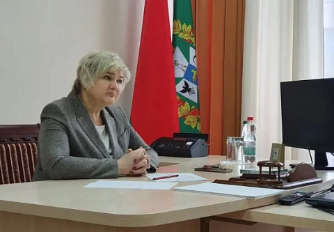 Дачные споры и семейная драма: прием граждан провела управляющий делами облисполкома Елена Кличковская