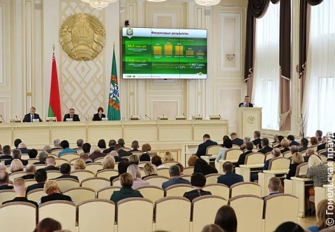Дальше только рост. На сессии областного Совета депутатов губернатор Иван Крупко представил отчет о работе облисполкома в 2022 году