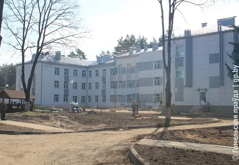 В Озаричах Калинковичского района полным ходом идет масштабное обновление