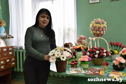 Заведующий филиалом «Терешковичская библиотека» Виктория Чеброва успешно сочетает профессиональную деятельность с любимым увлечением