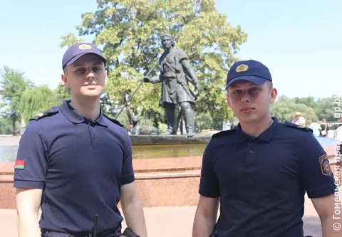 Попрошайки, велосипедисты, хулиганы… Что может испортить отдых в центральном парке Гомеля?