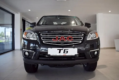 В Гомель привезли новые пикапы JAC T6. Выяснили, что о них говорят