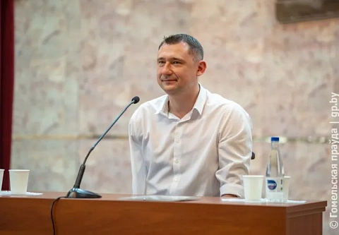 Спикер вдохновения: Алексей Талай посетил "Спартак" и пообщался с коллективом фабрики