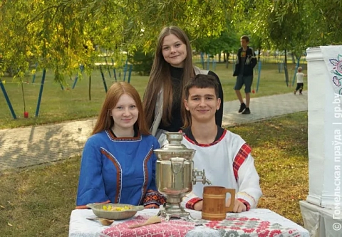Пели, танцевали, артефакты искали: День города в Советском районе