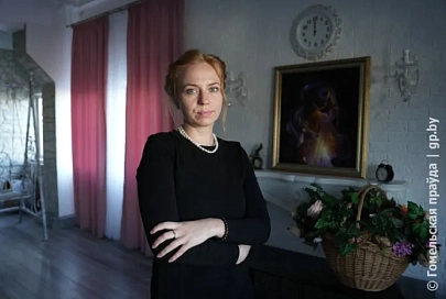 Искусство здесь и сейчас. Гомельчанка пишет картины светом