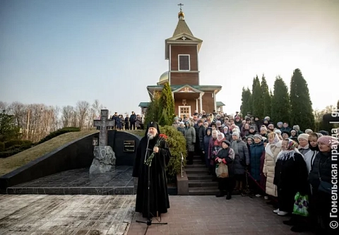 В Гомеле появился поклонный крест в память о воинах-пограничниках
