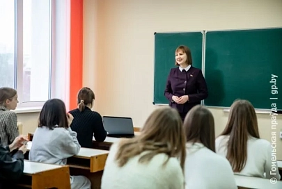 Что важно в обучении будущих менеджеров и экономистов, рассказала преподаватель ГГТУ имени П. О. Сухого Юлия Волкова