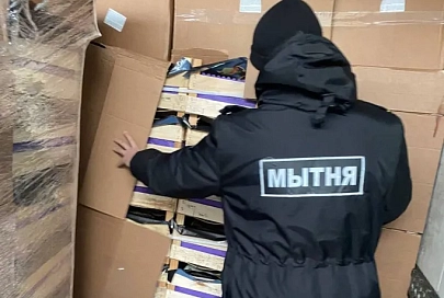 Груши сорта «контрабанда». 14 грузовиков пытались вывезти в Россию 270 тонн фруктов без документов 