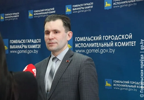 В старом футляре…  В связи с реконструкцией тепловых сетей с 11 марта в Гомеле изменена схема движения общественного транспорта
