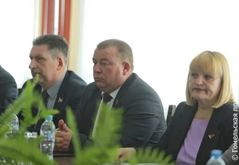 Рогачевцы поддержали кандидатуру Юрия Васильцова для избрания в члены Совета Республики