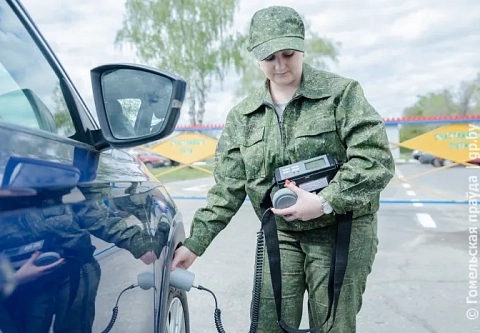 В Полесском радиационно-экологическом заповеднике мы сравнили замеры радиации 