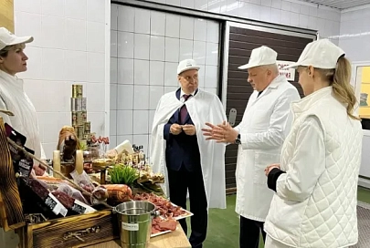 Помощник Президента – инспектор по Гомельской области Юрий Горлов с рабочим визитом в Калинковичах