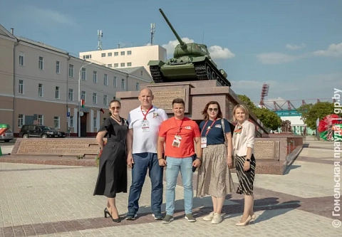 В проекте «Поезд Памяти» приняли участие член комитета Совета Федерации Федерального собрания Российской Федерации Александр Карелин и член Совета Республики Национального собрания Республики Беларусь, первый секретарь ЦК ОО «БРСМ» Александр Лукьянов
